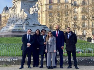 🎊 🎉 Fin de formation pour notre 36ème promotion à qui nous adressons tous nos voeux de réussite et de bonheur dans leur future vie de taxi!🎈🚕 🍀
#taxi...