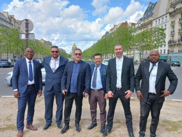💯% de réussite à l’admission pour nos candidats de mai! Félicitations à tous 👏🎊
#taxi #taxiparisien #admission #formationtaxi #t3p #travail #investissement...